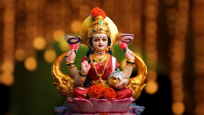 laxmi-ji1-1766062193-1